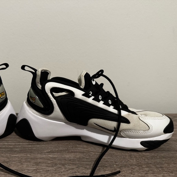 Nike Zoom 2K White/Black AO0354-101 Size 6 - Picture 7 of 12